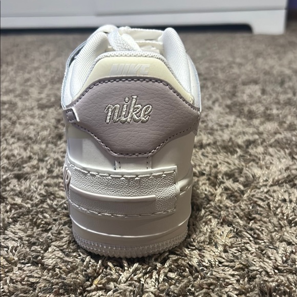 Nike Women's Sneakers - White and Purple - Picture 5 of 6